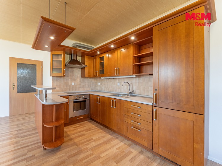 Квартира 4+kk на продаж, 100 м² (3 з 27)