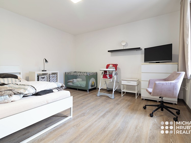 Prodej domu, 122 m² (36 z 48)
