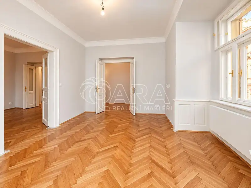 Pronájem bytu 3+1 108 m², Praha – náhled fotky 3