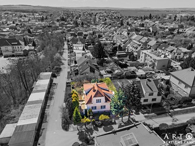Prodej domu, 167 m² (2 z 42)