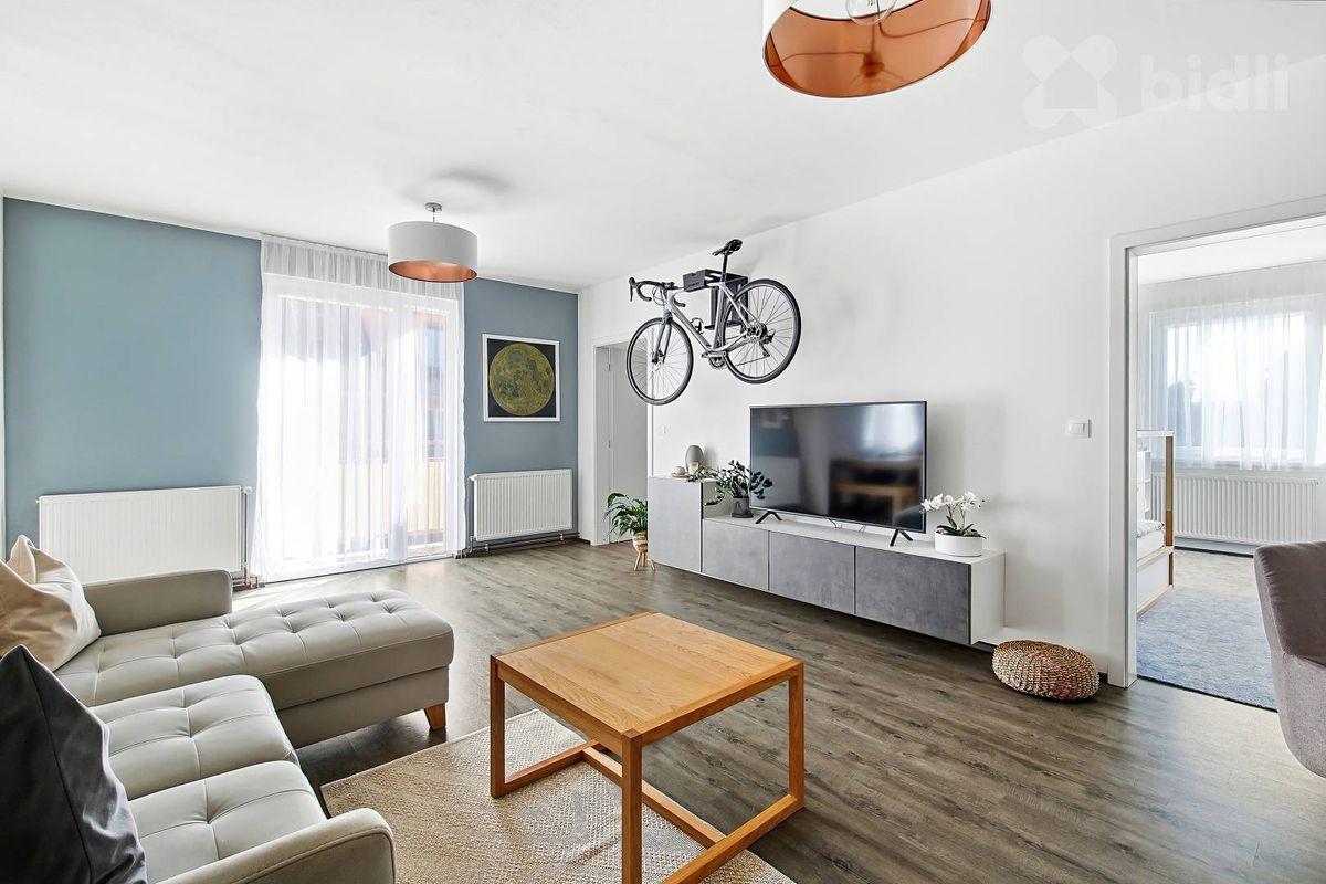 Prodej bytu 3+1 71 m², Nehvizdy – fotka 1 z 3
