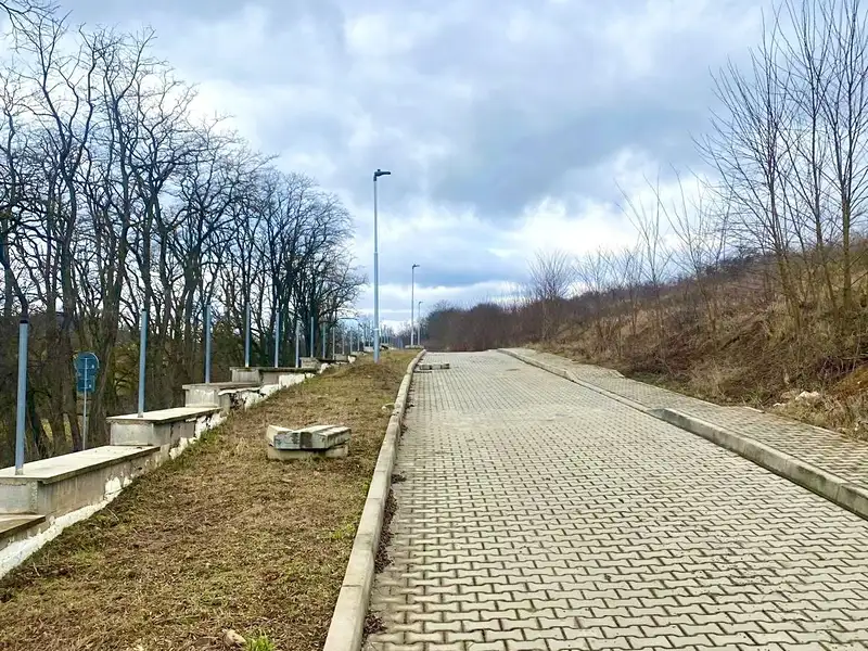 Prodej stavebního pozemku 846 m², Úholičky – náhled fotky 3