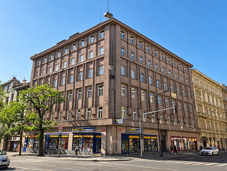 Комерційне приміщення в оренду, 74 м² (1 з 13)