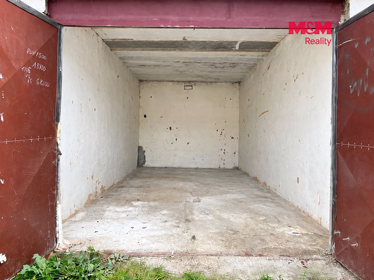 Pronájem garáže 18 m² – fotografie 3