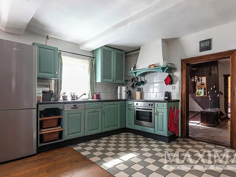 Prodej rodinného domu 240 m², pozemek 3900 m², Doksy – náhled fotky 3