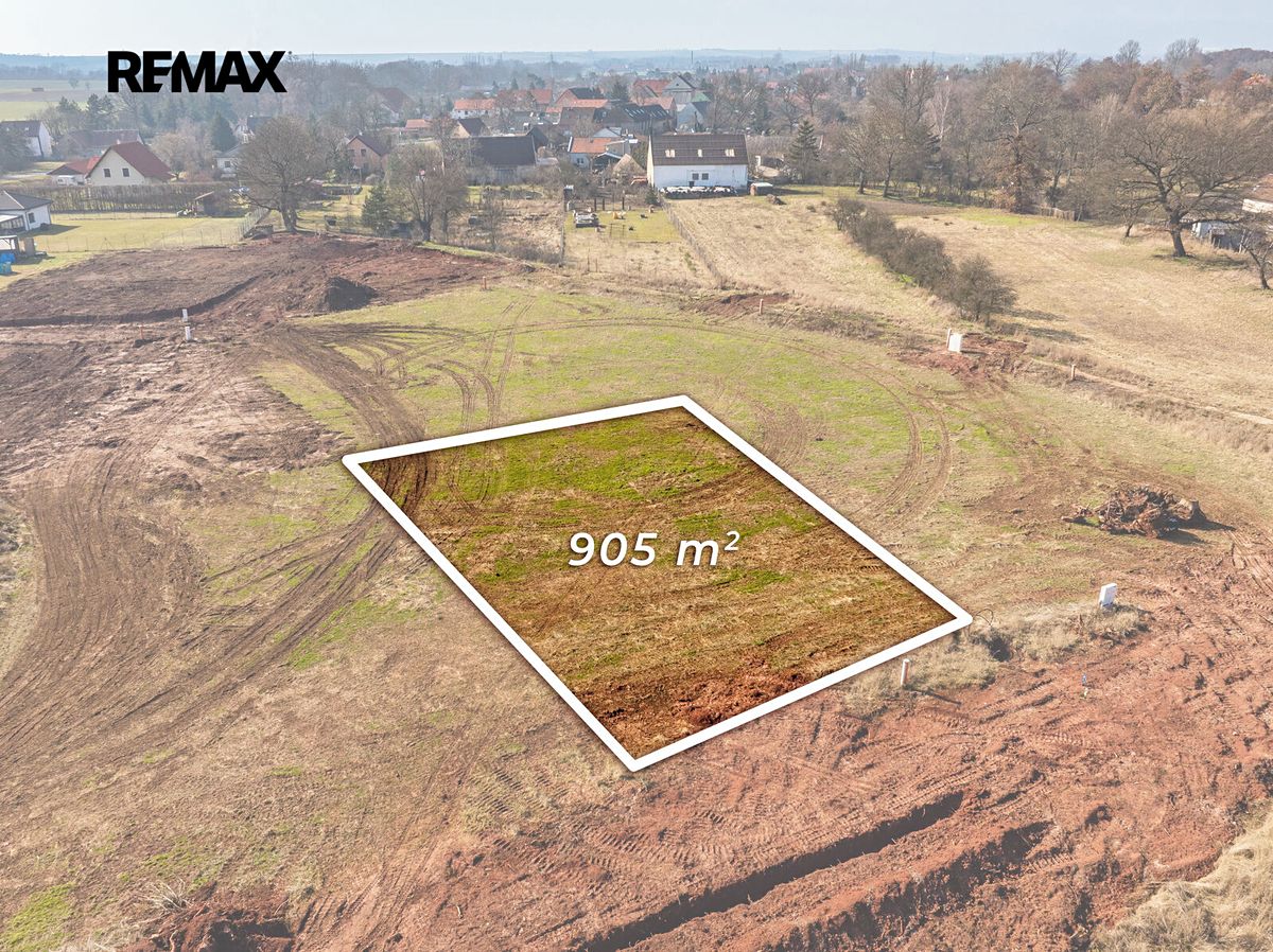 Prodej stavebního pozemku 905 m², Nezabylice – fotka 1 z 3