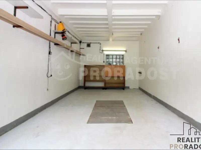 Pronájem garáže 20 m², Znojmo – náhled fotky 2