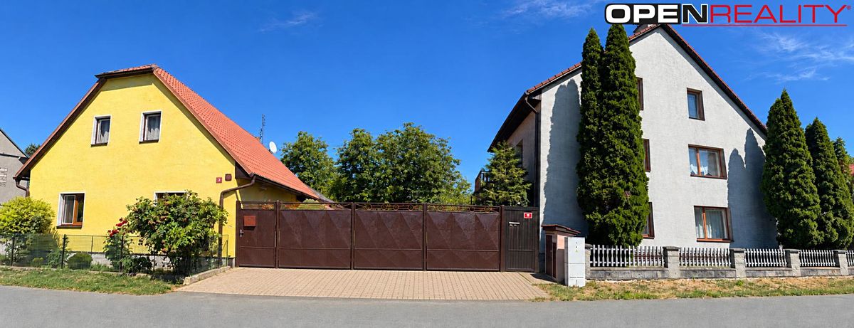 Prodej vícegeneračního domu 444 m², pozemek 1149 m², Uničov – fotka 1 z 3