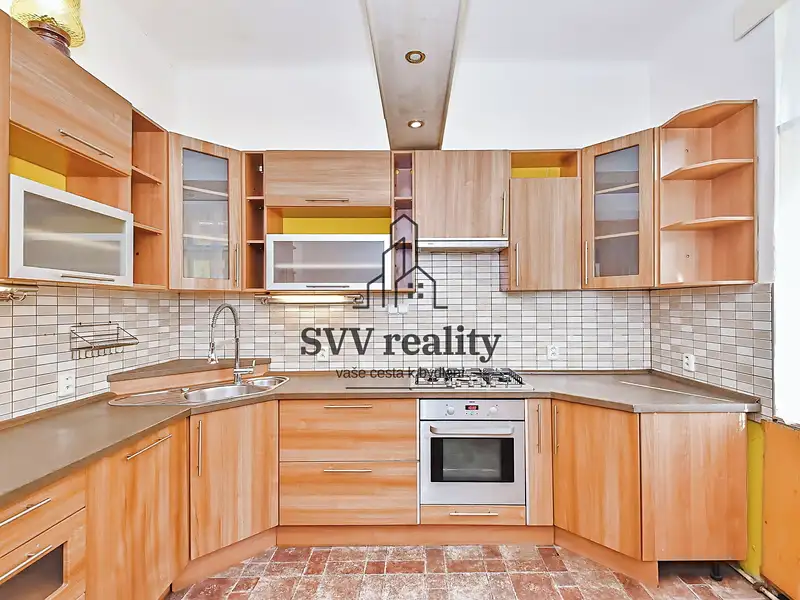 Prodej bytu 2+1 79 m², Praha – náhled fotky 2