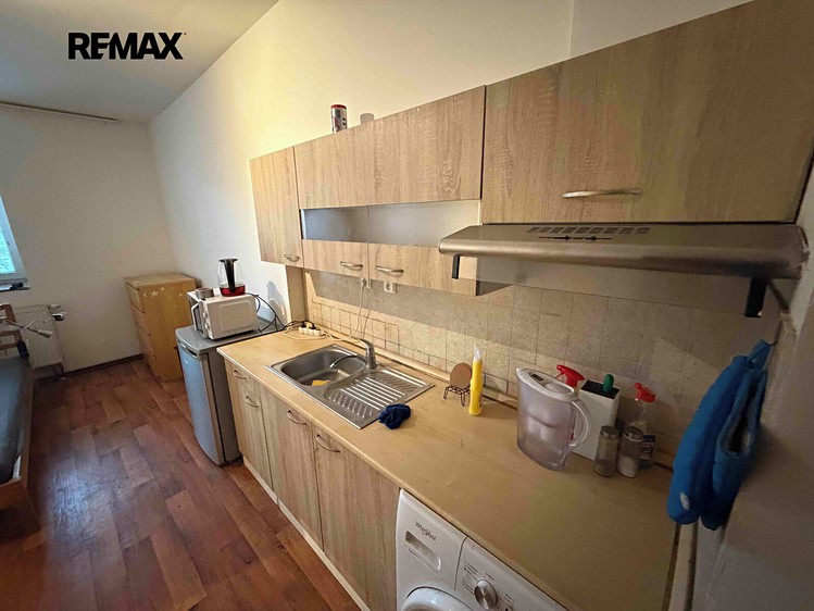 Квартира 1+kk в оренду, 24 м² (2 з 9)