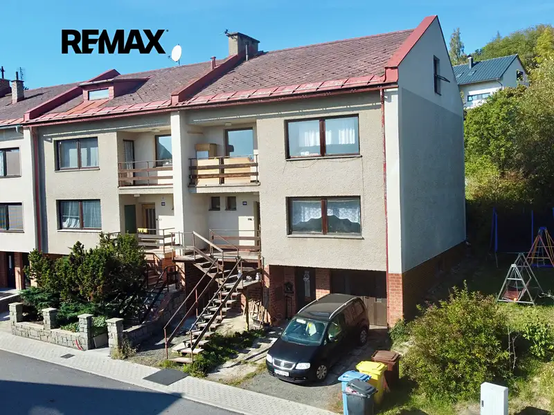 Prodej vícegeneračního domu 274 m², pozemek 257 m², Jilemnice – náhled fotky 1