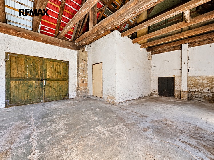 Будинок на продаж, 400 м² (28 з 28)