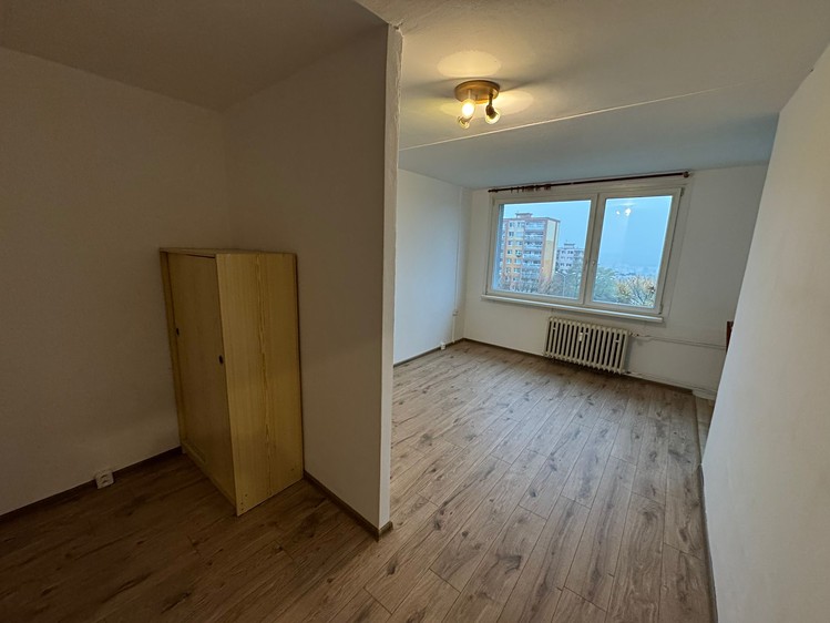 Квартира 1+kk в оренду, 35 м² (8 з 13)