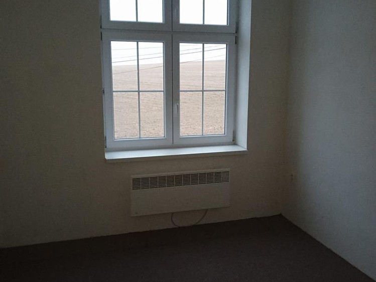 Pronájem bytu 2+kk, 48 m² (4 z 7)