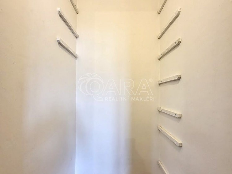 Pronájem bytu 4+1, 90 m² (11 z 28)