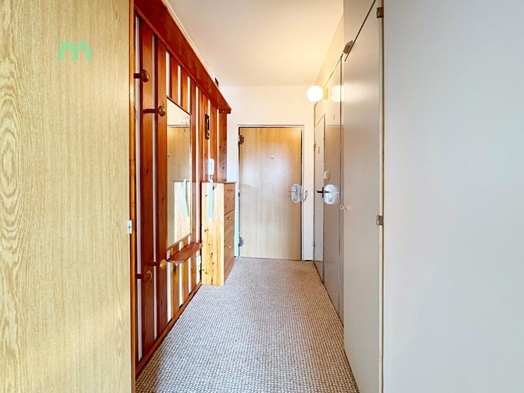Pronájem bytu 2+kk, 36 m² (22 z 43)