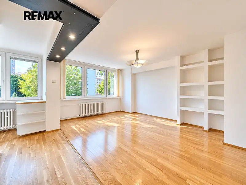 Pronájem bytu 3+kk 77 m², Kolín – náhled fotky 2