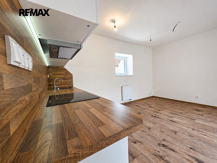 Haus zum Kauf, 97 m² (2 von 51)