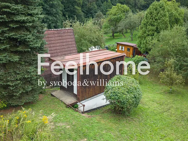 Prodej stavebního pozemku 420 m², Velké Popovice – náhled fotky 3