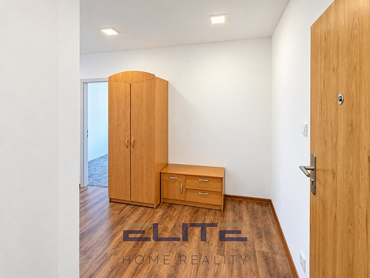 Prodej bytu 4+kk, 70 m² (15 z 40)