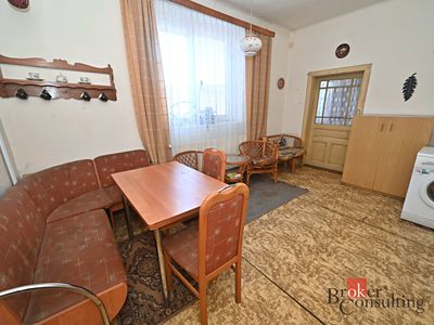 Prodej rodinného domu 240 m², pozemek 240 m²
