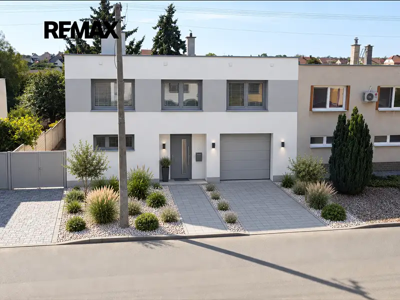 Prodej rodinného domu 245 m², pozemek 914 m², Prušánky – náhled fotky 2