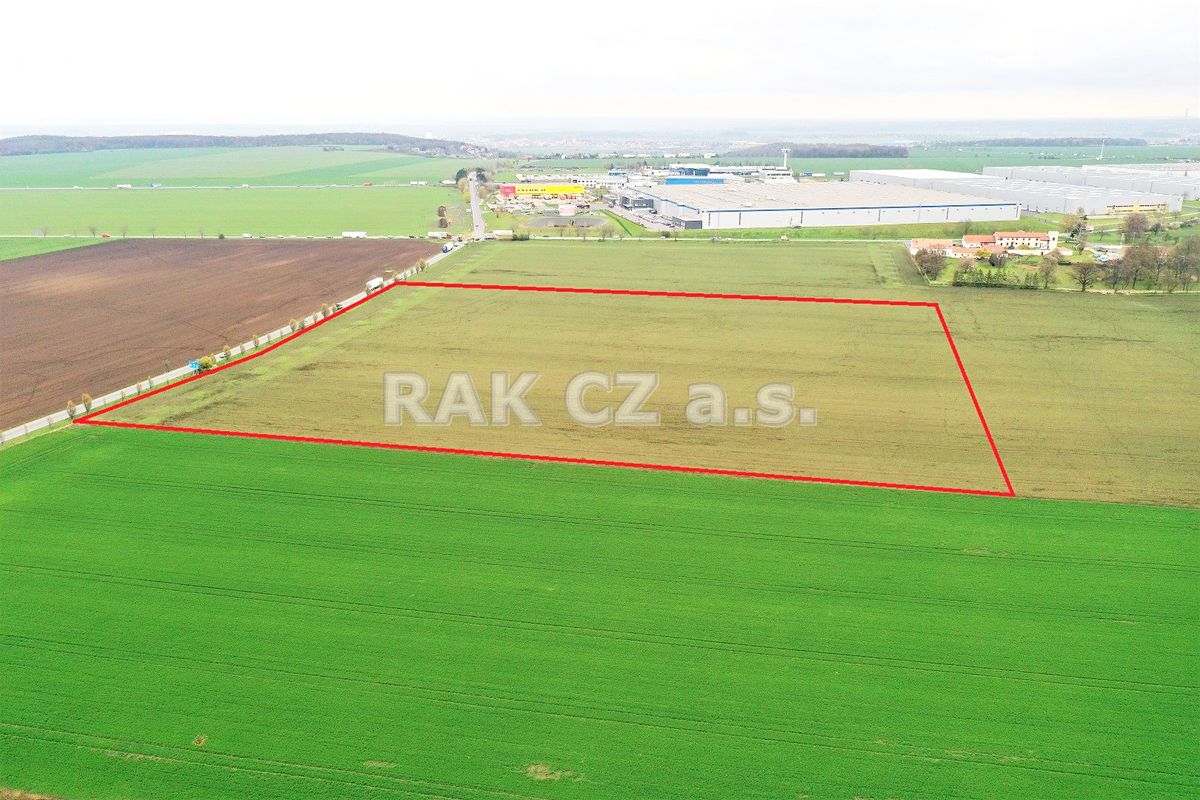 Prodej pole 65213 m², Klecany – fotka 1 z 3