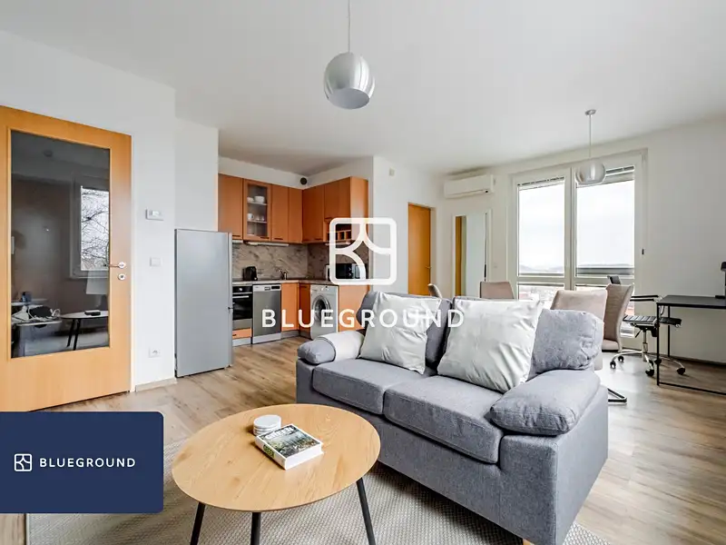 Pronájem bytu 2+kk 60 m², Praha – náhled fotky 3