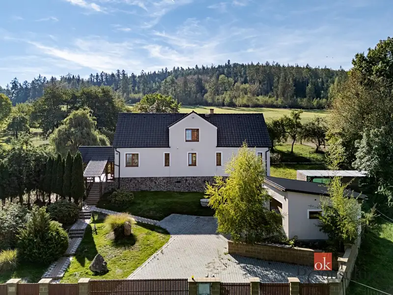 Prodej rodinného domu 240 m², pozemek 2774 m², Cehnice – náhled fotky 2