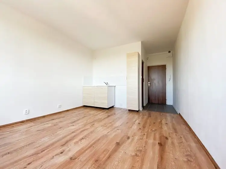 Pronájem bytu 1+kk, 20 m², Chomutov