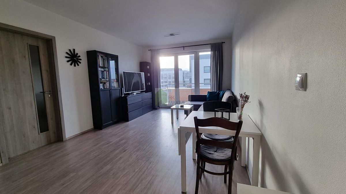 Pronájem bytu 2+kk 51 m² – fotografie 5