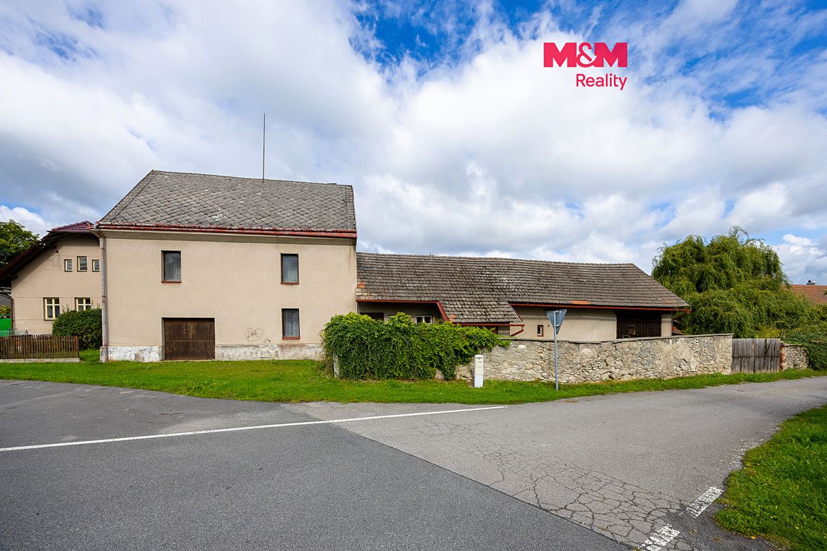 Prodej rodinného domu 308 m², pozemek 572 m², Uhelná Příbram – fotka 1 z 3