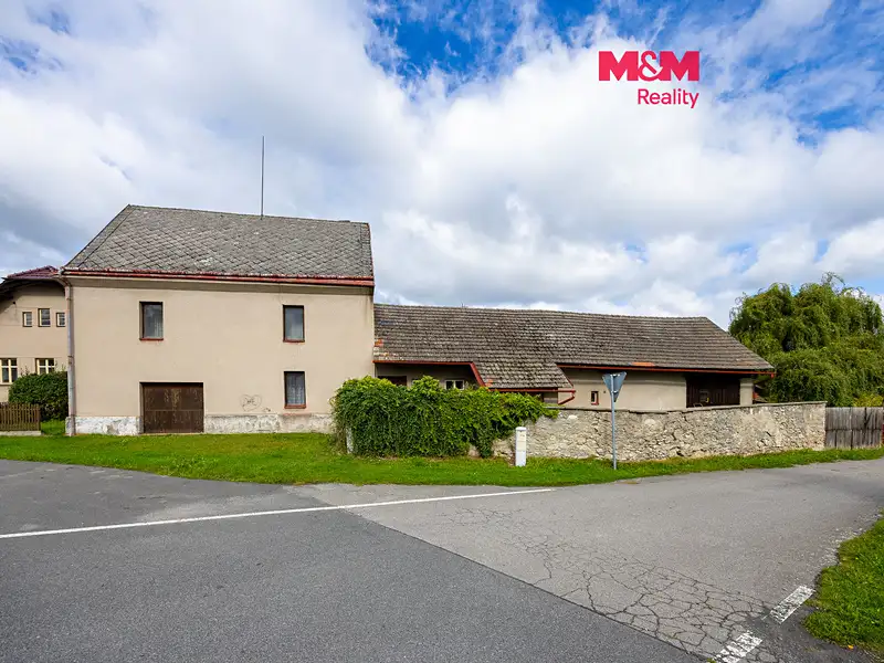 Prodej rodinného domu 308 m², pozemek 572 m², Uhelná Příbram – náhled fotky 1