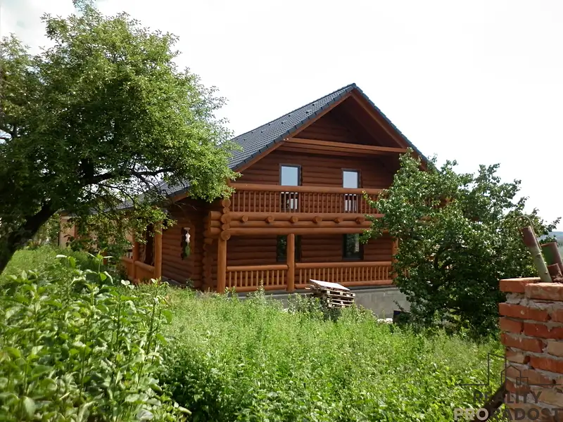 Prodej rodinného domu 287 m², pozemek 878 m², Týnec – náhled fotky 2