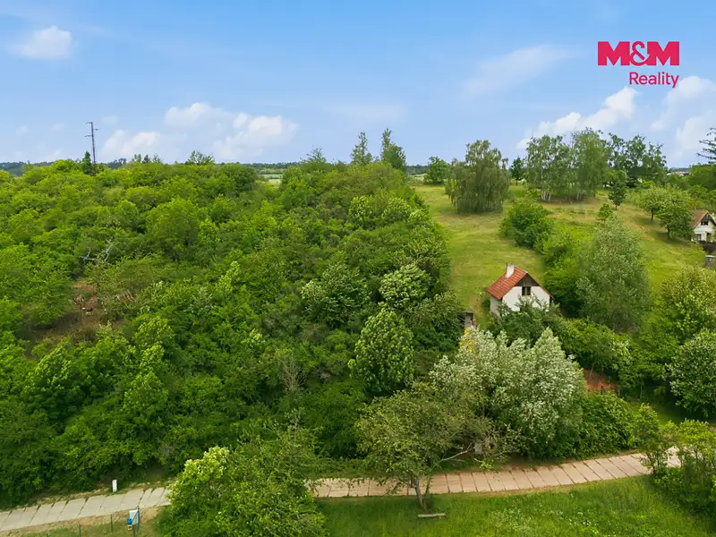 Prodej stavebního pozemku 2033 m², Krušovice – náhled fotky 2