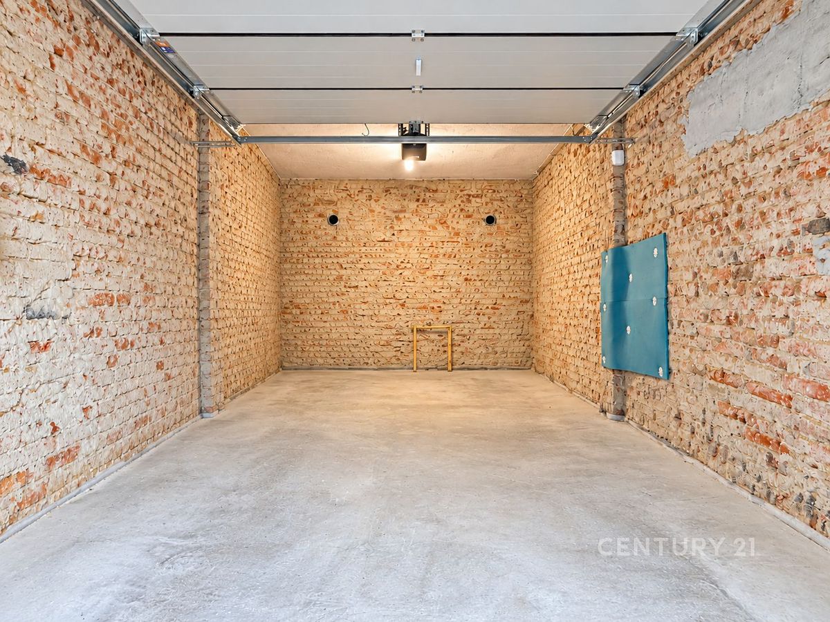 Prodej garážového stání 23 m² – fotografie 4