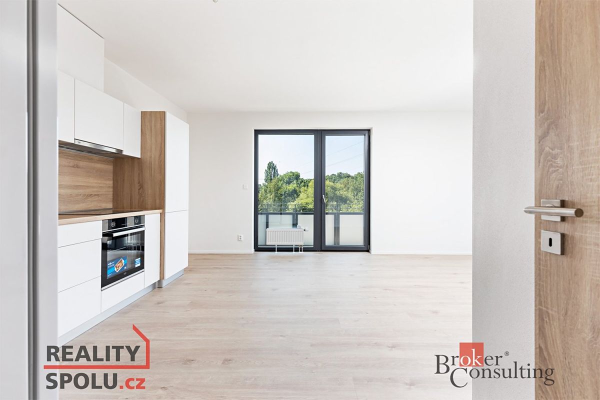 Pronájem bytu 3+kk 85 m² – fotografie 3
