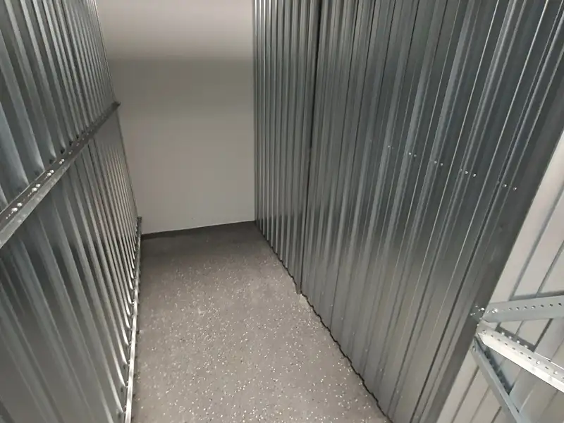 Pronájem skladového prostoru 30 m², Kolín – náhled fotky 3