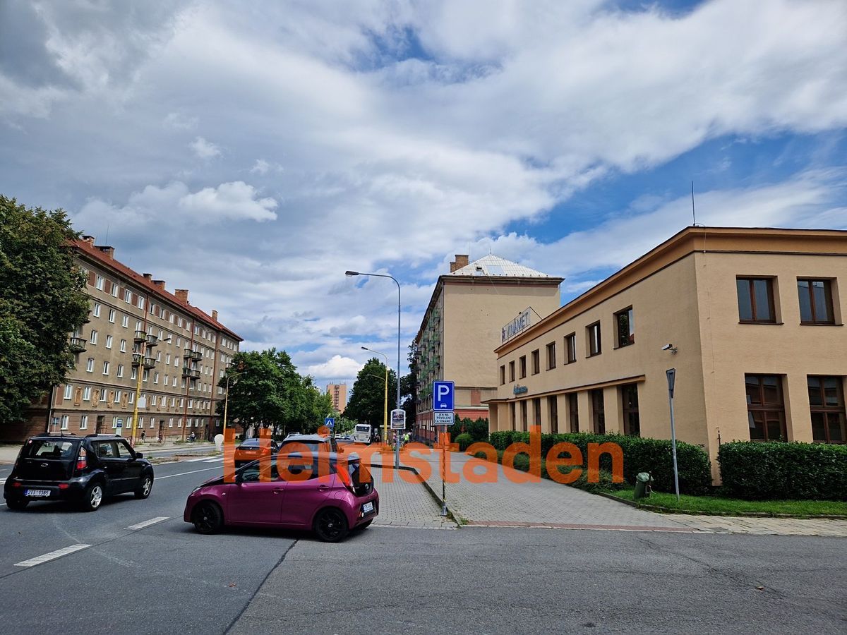 Pronájem komerční nemovitosti 1 m² – fotografie 2