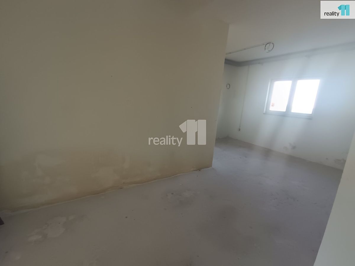 Prodej rodinného domu 128 m², pozemek 360 m² – fotografie 5