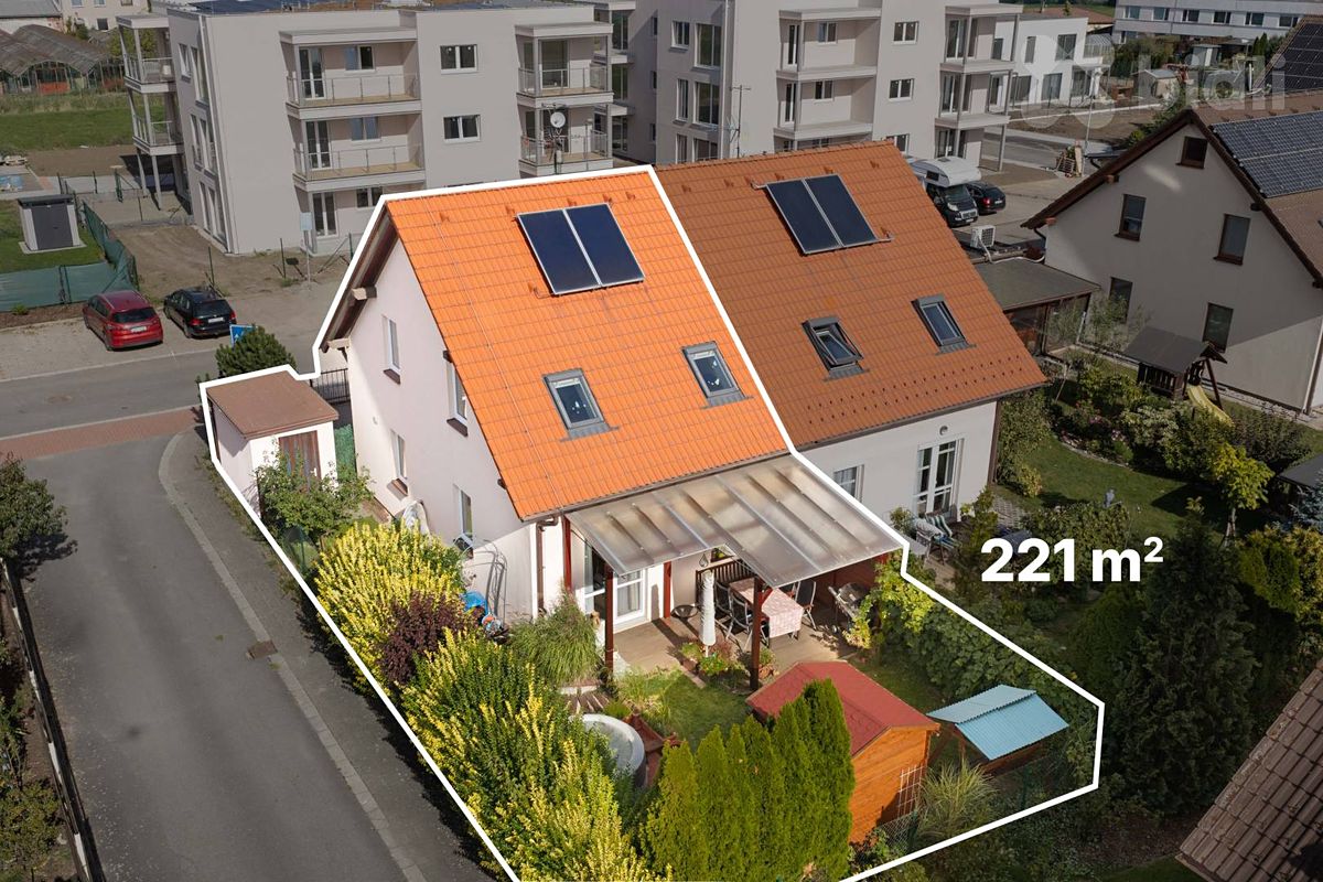 Prodej rodinného domu 112 m², pozemek 221 m²