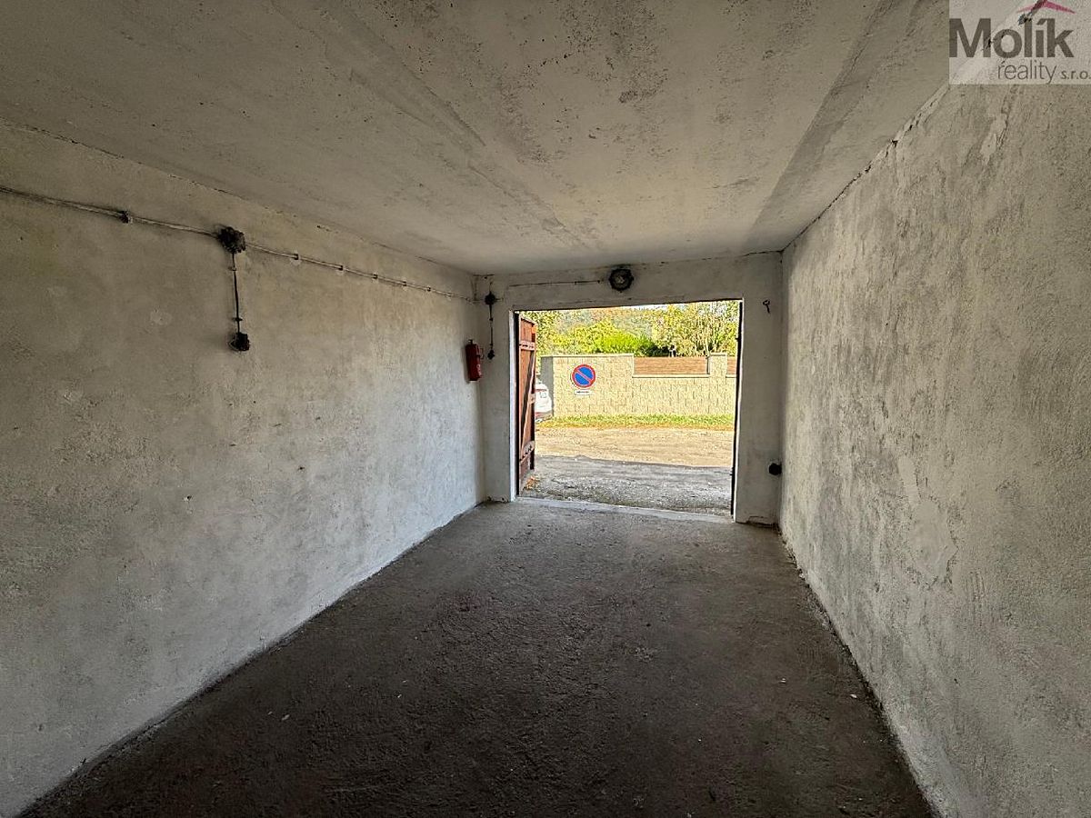 Pronájem garáže 24 m² – fotografie 4