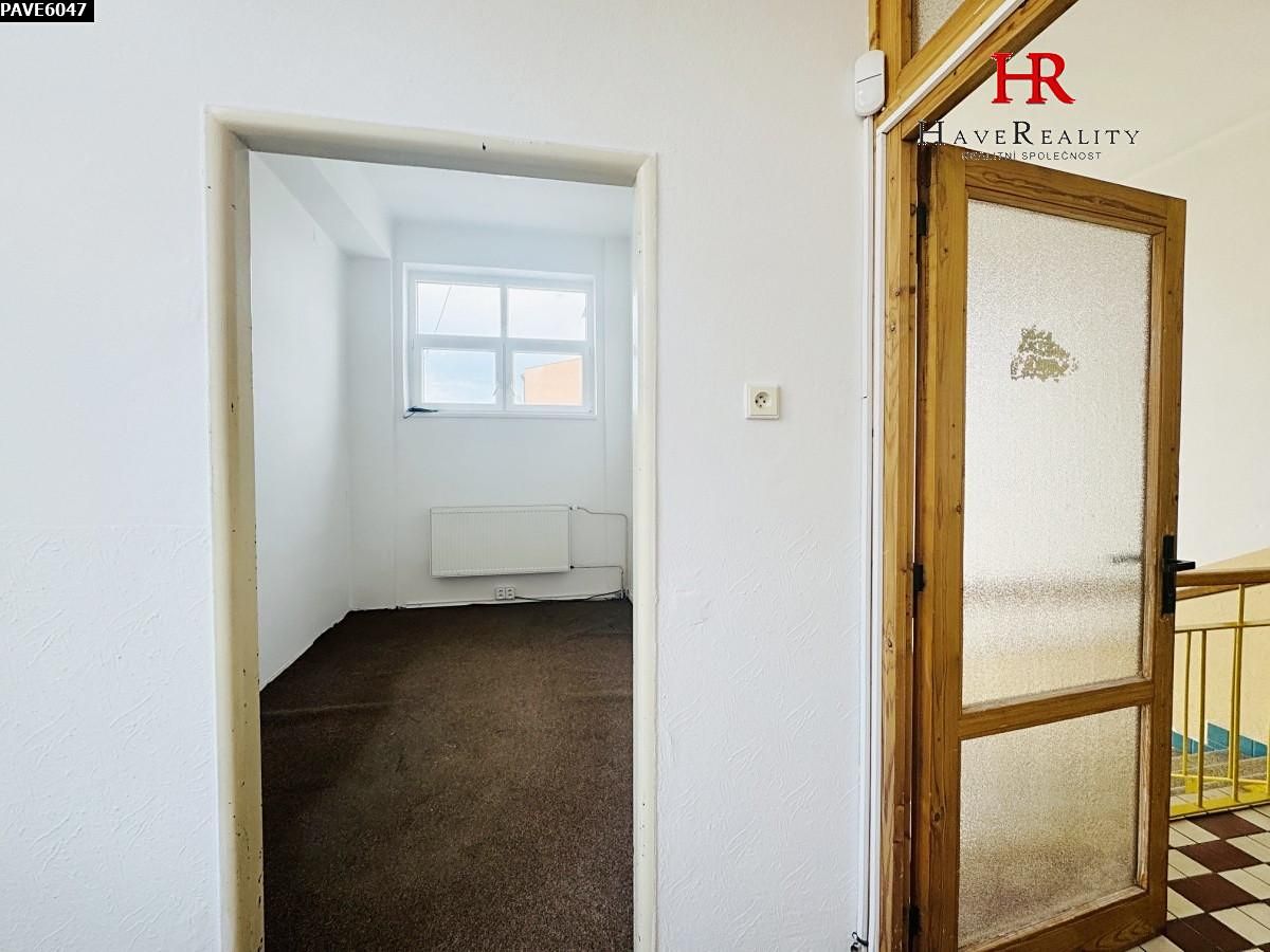 Pronájem kanceláře 12 m² – fotografie 5