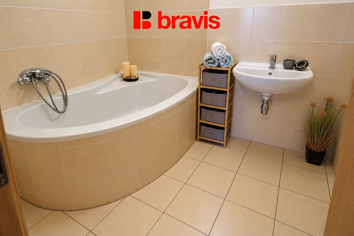 Pronájem bytu 3+kk 65 m² – fotografie 4