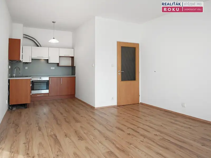 Pronájem bytu 2+kk 55 m², Brno – náhled fotky 2