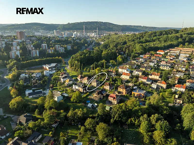 Prodej rodinného domu 255 m², pozemek 705 m², Zlín – náhled fotky 2