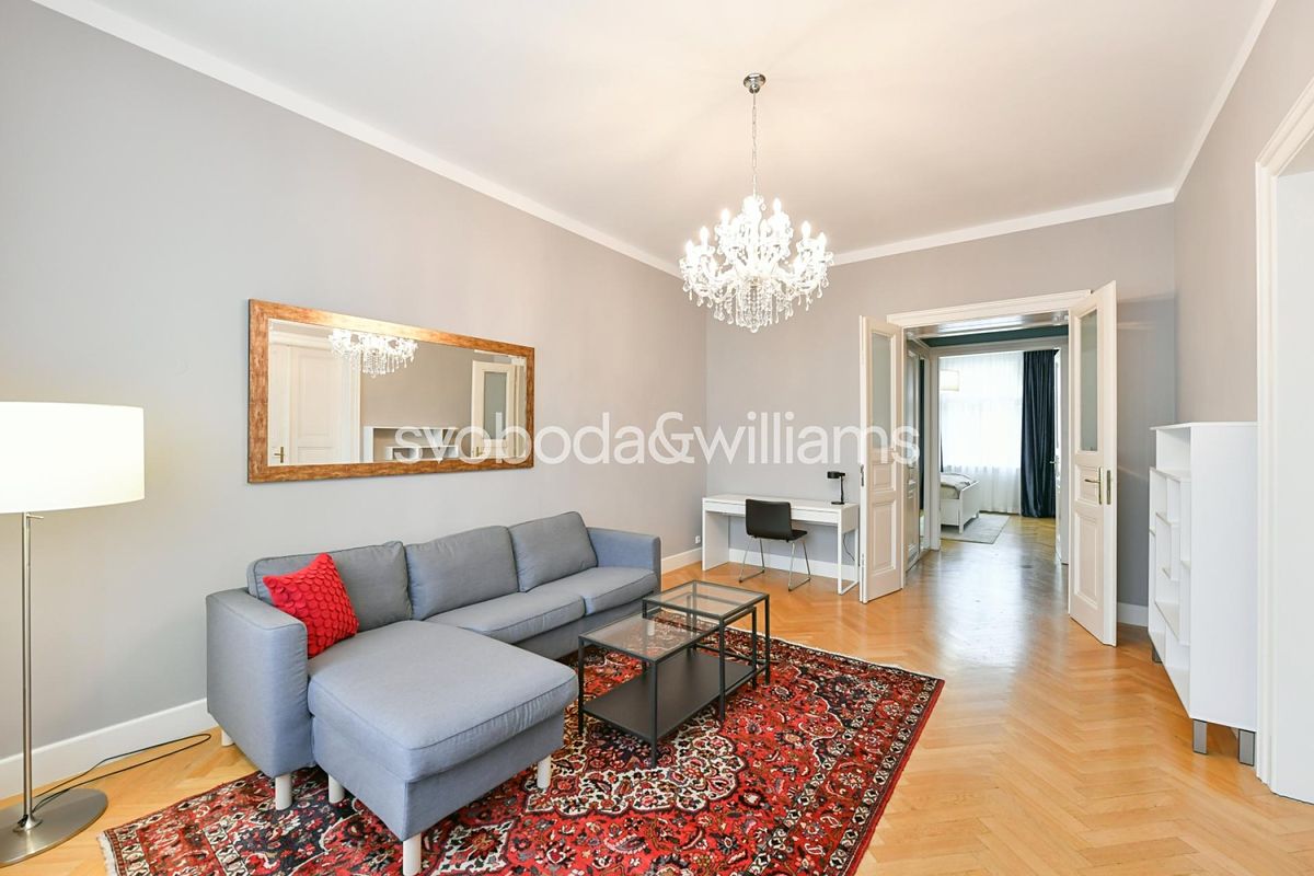 Pronájem bytu 2+1 74 m² – fotografie 2