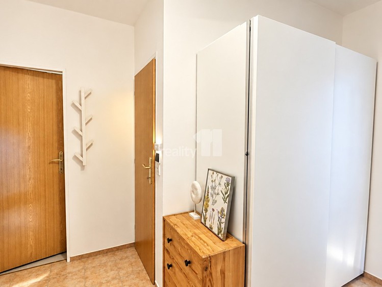 Квартира 2+kk на продаж, 77 м² (4 з 14)