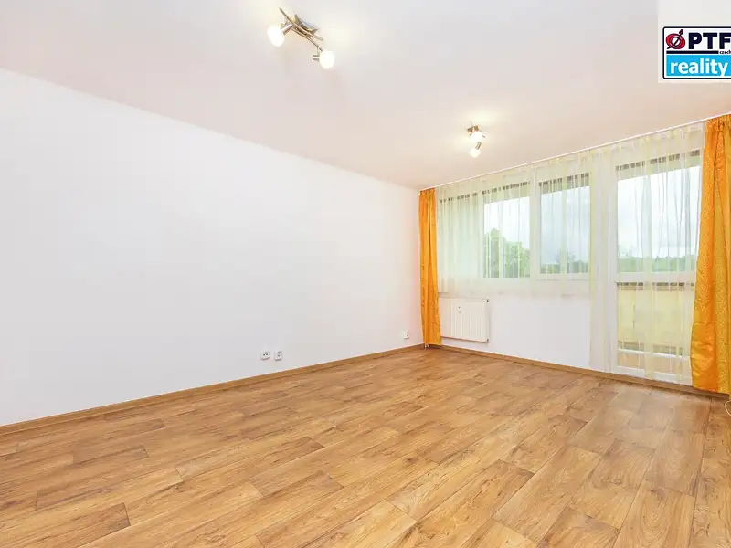 Prodej bytu 3+1 63 m², Domažlice – náhled fotky 2