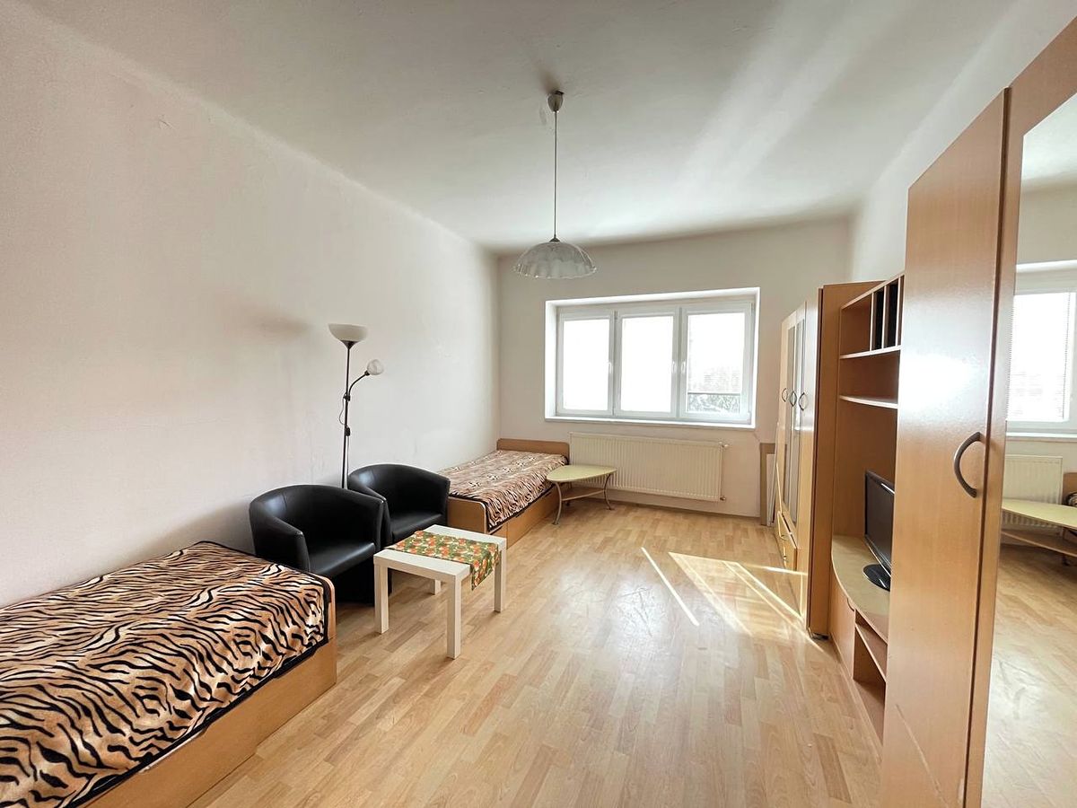 Pronájem bytu 2+kk 54 m² – fotografie 5